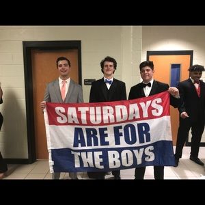 Meet your Posher, Maxwell